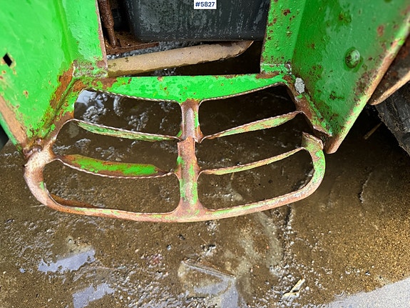 John Deere 6320 m/ frontlaster. 29 of 30