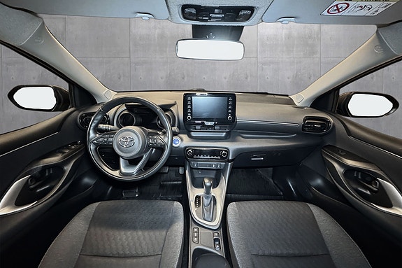 Toyota Yaris 9 of 20