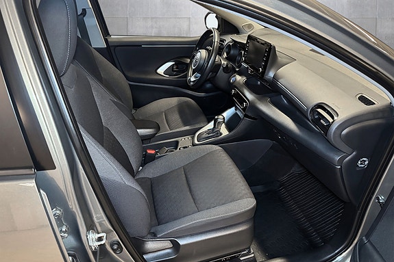 Toyota Yaris 17 of 20