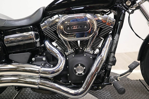 Harley-Davidson Dyna Wide Glide 3 of 12