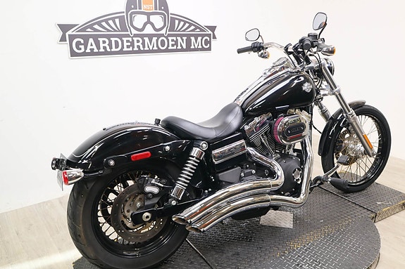 Harley-Davidson Dyna Wide Glide 8 of 12