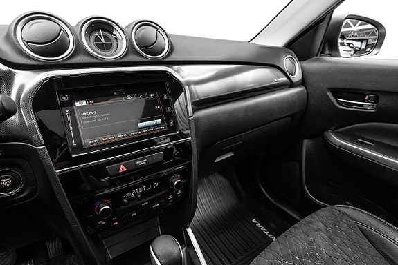 Suzuki Vitara 11 of 26