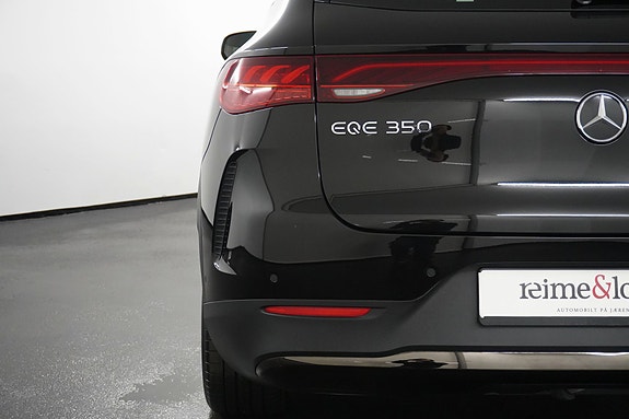 Mercedes-Benz EQE SUV 9 of 26
