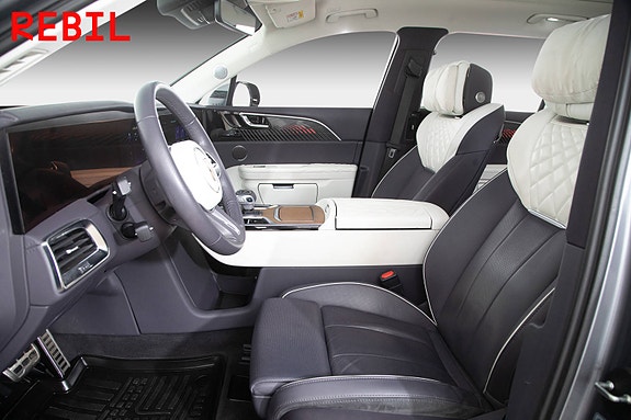 Hongqi E-HS9 9 of 30