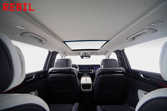 Hongqi E-HS9 29 of 30