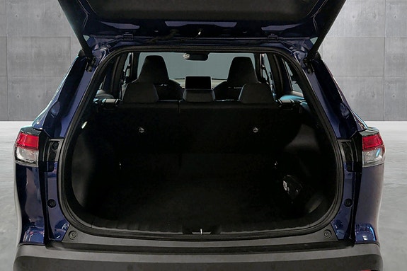 Toyota Corolla Cross 19 of 21