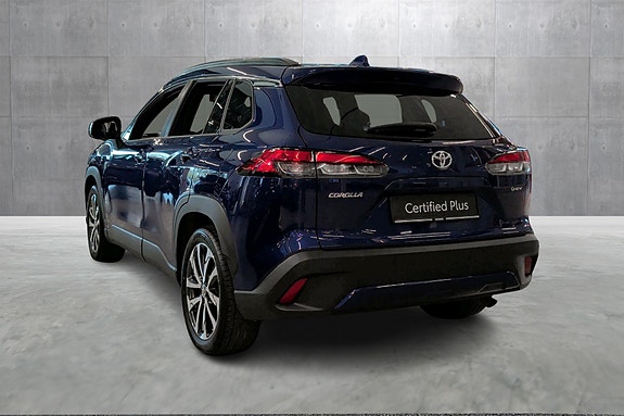 Toyota Corolla Cross 3 of 21