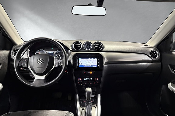 Suzuki Vitara 15 of 28
