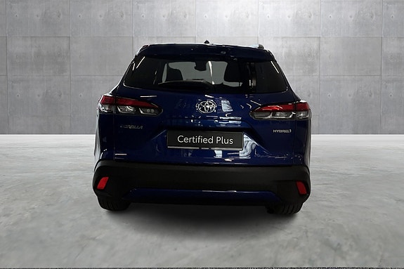 Toyota Corolla Cross 4 of 19