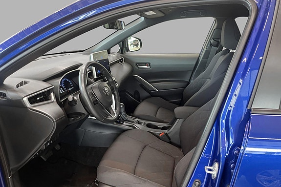 Toyota Corolla Cross 10 of 19