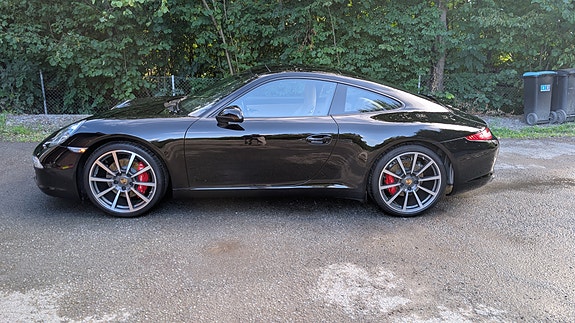 Porsche 911 Carrera S 30 of 30