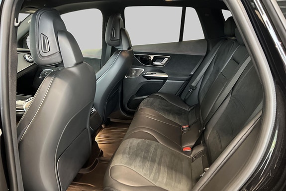 Mercedes-Benz EQE SUV 15 of 25