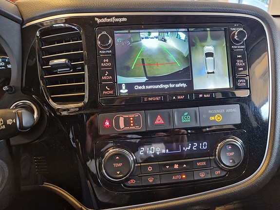Mitsubishi Outlander 27 of 27