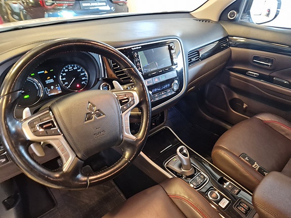 Mitsubishi Outlander 15 of 27