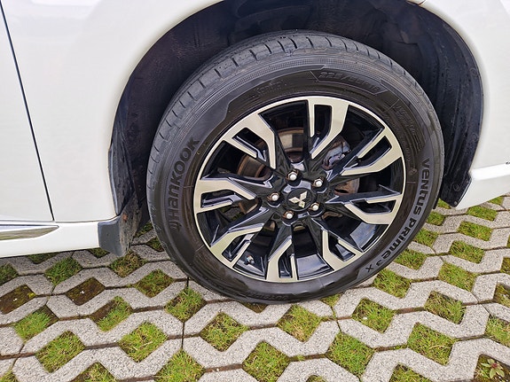 Mitsubishi Outlander 7 of 27
