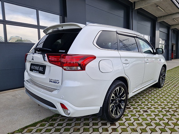 Mitsubishi Outlander 3 of 27