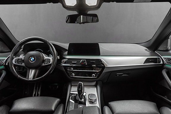 BMW M550d 13 of 27