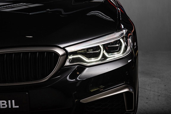 BMW M550d 4 of 27