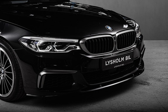 BMW M550d 2 of 27