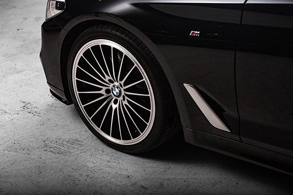 BMW M550d 9 of 27