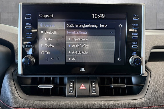 Toyota RAV4 Plug-in Hybrid 17 of 30