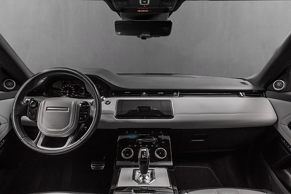 Land Rover Range Rover Evoque 13 of 30