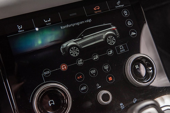 Land Rover Range Rover Evoque 16 of 30