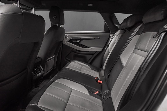 Land Rover Range Rover Evoque 21 of 30