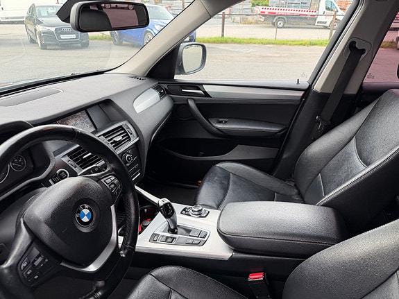 BMW X3 23 of 30