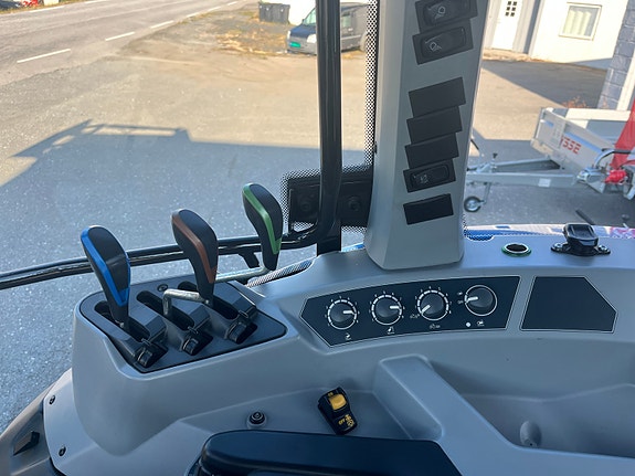 Valtra A94 m/bunn og buk og kjetting 2018, kr 549 000,-