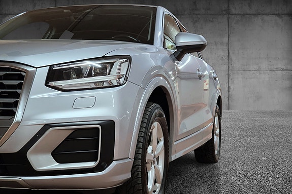 Audi Q2 4 of 30