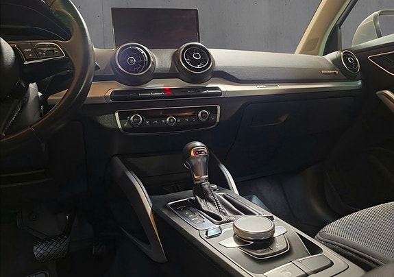 Audi Q2 28 of 30