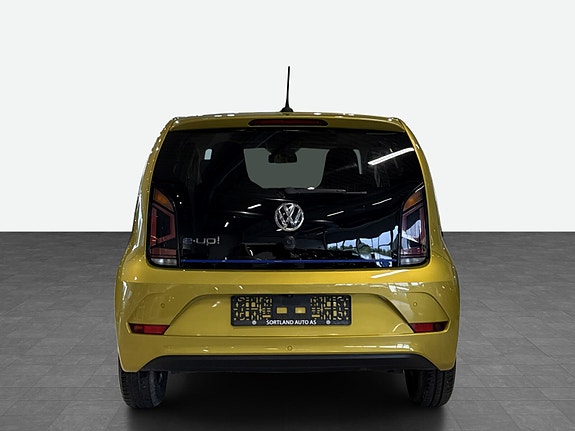 Volkswagen UP! 5 of 13