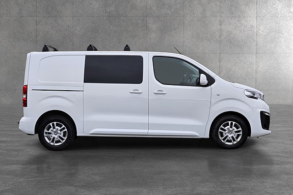 Peugeot Expert 8 of 30