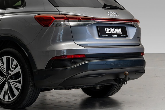 Audi Q4 e-tron 8 of 30