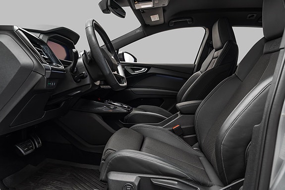 Audi Q4 e-tron 27 of 30