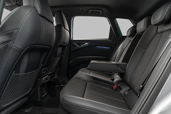 Audi Q4 e-tron 28 of 30