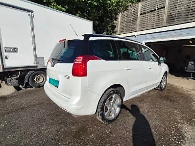 Peugeot 5008 7 of 10