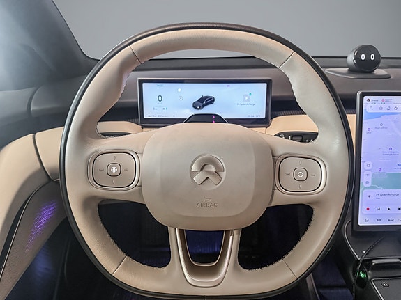 NIO ET5 13 of 30