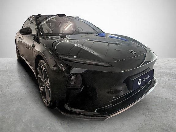 NIO ET5 7 of 30