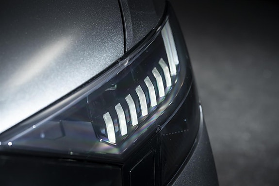 Audi RS Q8 10 of 30