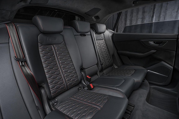 Audi RS Q8 29 of 30