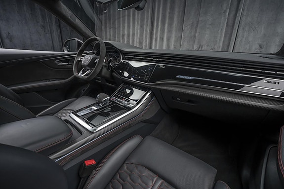 Audi RS Q8 30 of 30
