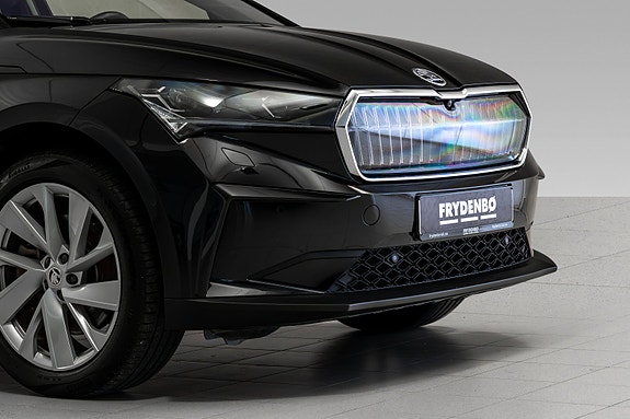 Skoda Enyaq 2 of 30