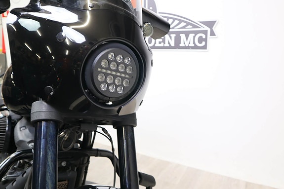 Harley-Davidson Softail Low Rider S 114 8 of 14