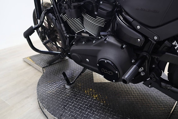 Harley-Davidson Softail Low Rider S 114 3 of 14