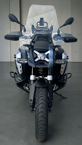 BMW R 1300 GS Adventure 5 of 9