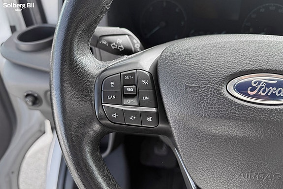 Ford Transit 25 of 30