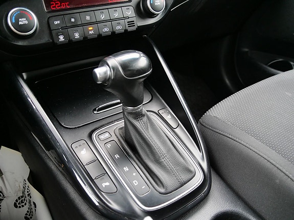 Kia Carens 19 of 19