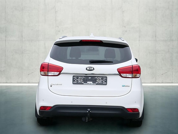Kia Carens 4 of 19